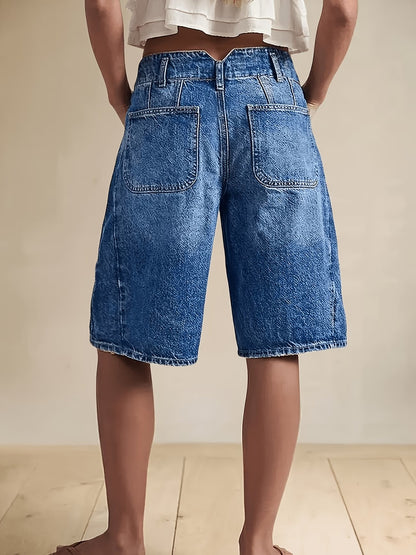 Women's Knee-Length Shorts with Panel Seams